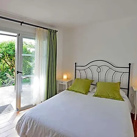 Otel Adjovimar 2*